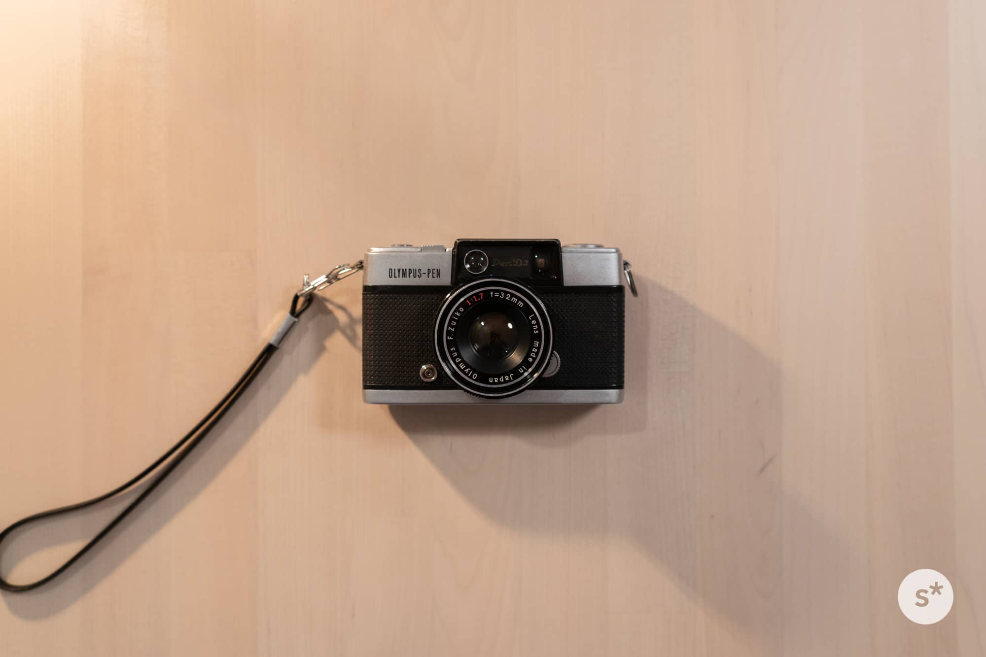 祖父から受け継いだ4つのフィルムカメラを紹介します。 - starnote*