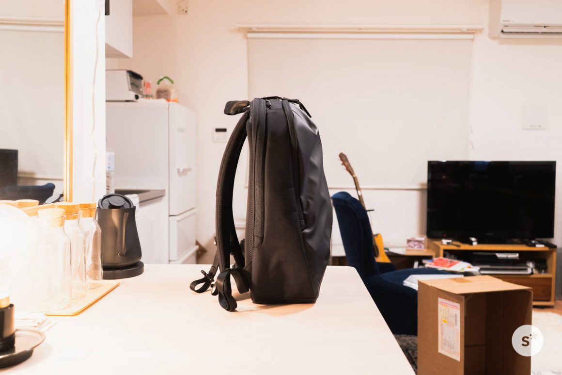 Aer Day Pack｜デザインと機能のバランスが心地よいバックパック