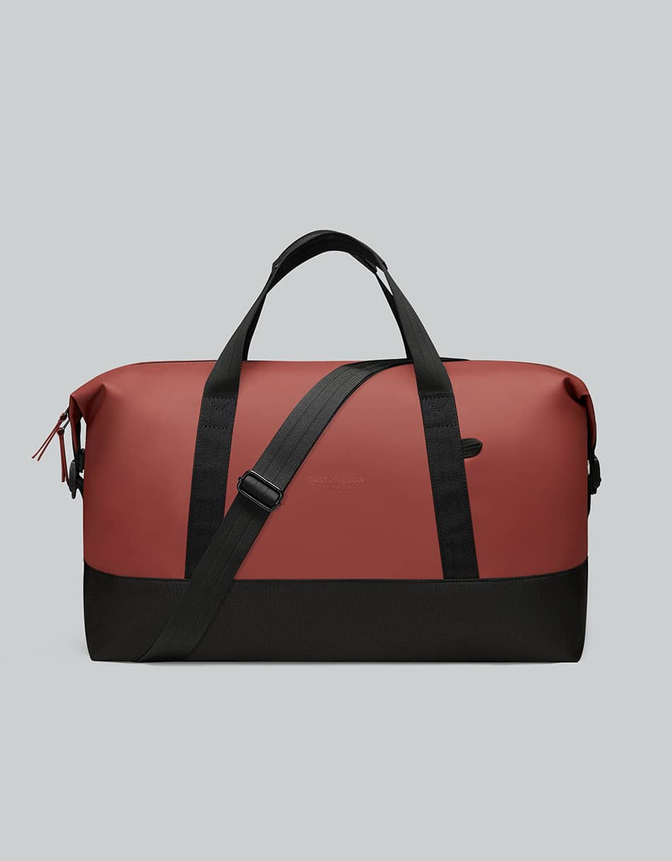 ガストンルーガ「DÄSH DUFFEL S」は1泊旅行に最適なバッグ [PR